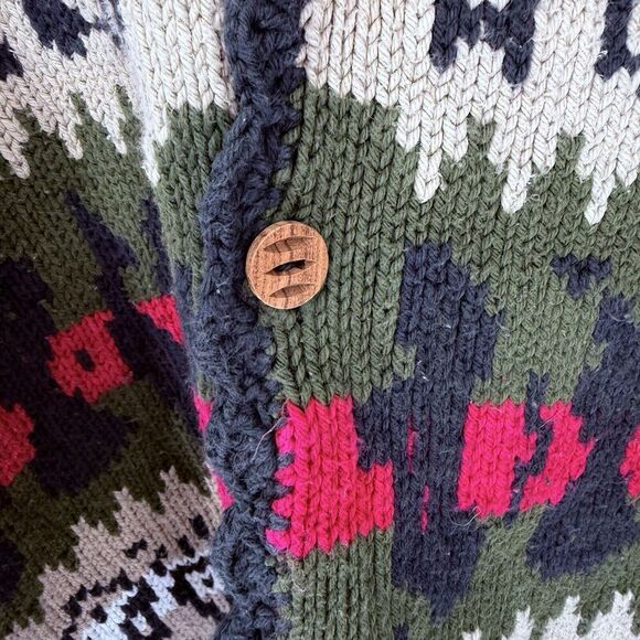 Vintage Rey Wear Cardigan Sweater Hand Made In Bolivia Aztec Size S/M - Picture 2 of 4